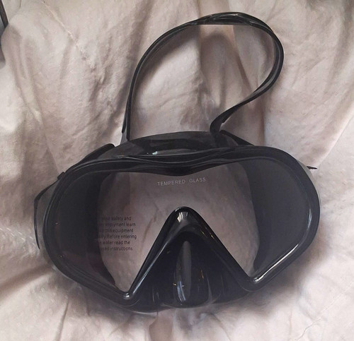 Black scuba snorkeling - &,